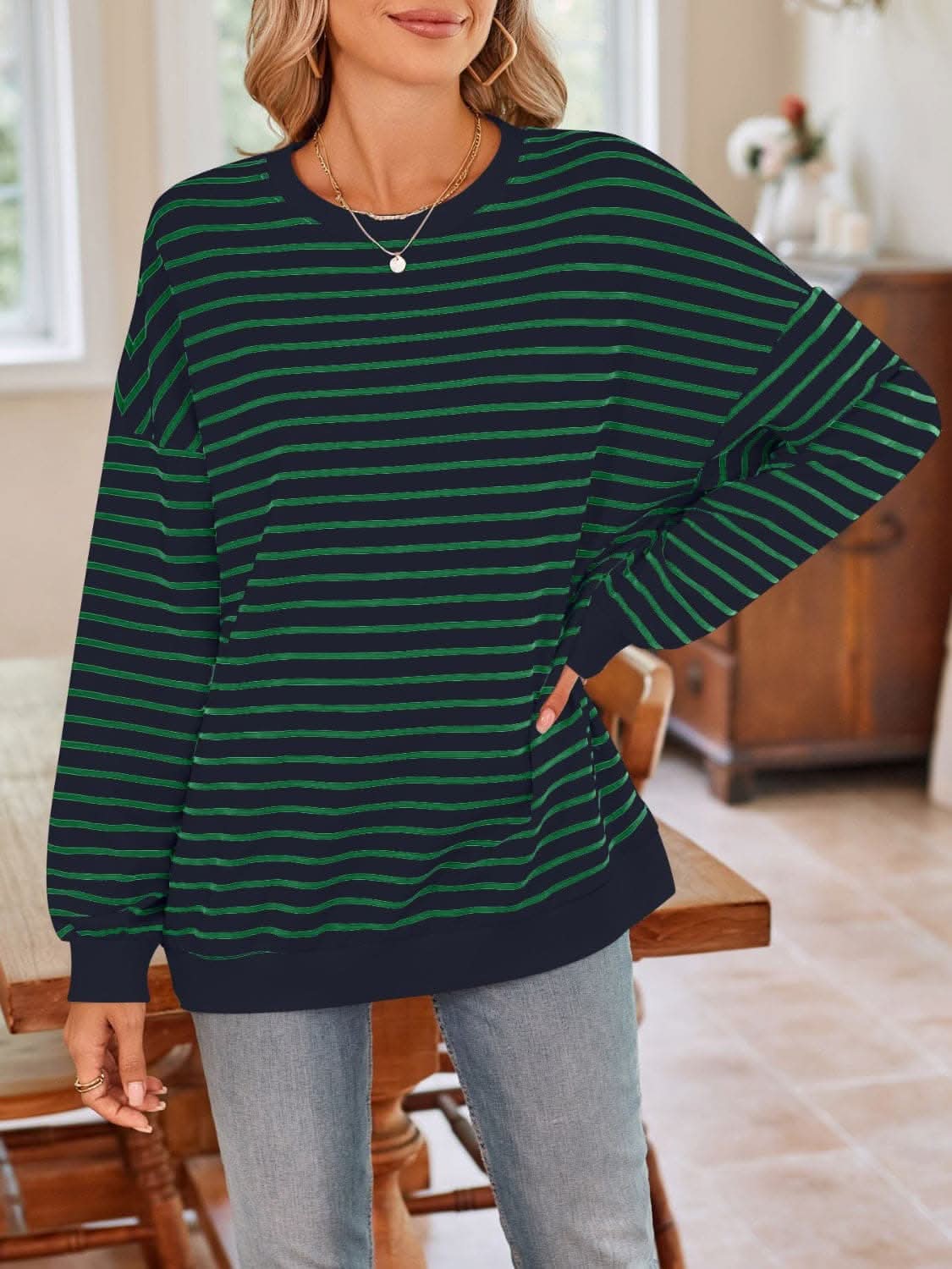 Cozy striped crewneck sweatshirt - Love Salve